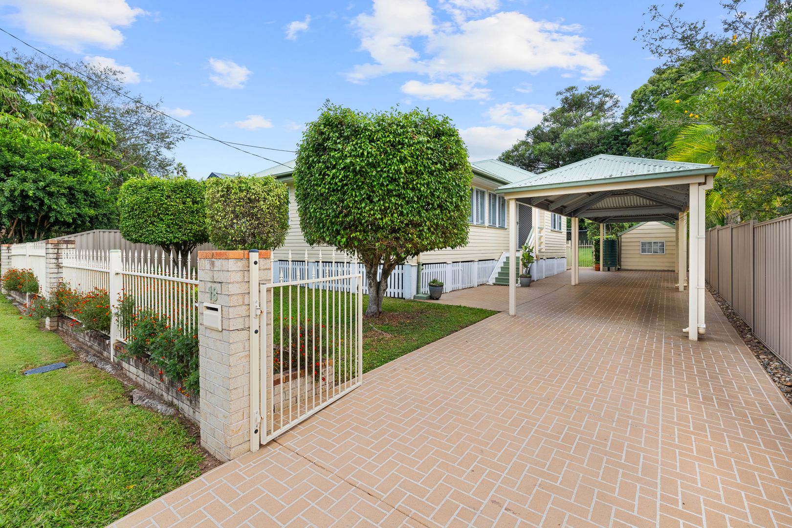 18 Nightingale Street, Mount Gravatt East QLD 4122, Image 1