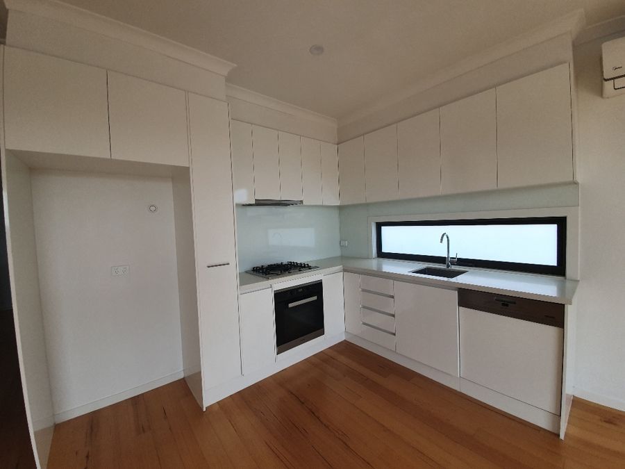 2 bedrooms Townhouse in 9/19 Langtree Ave PASCOE VALE SOUTH VIC, 3044