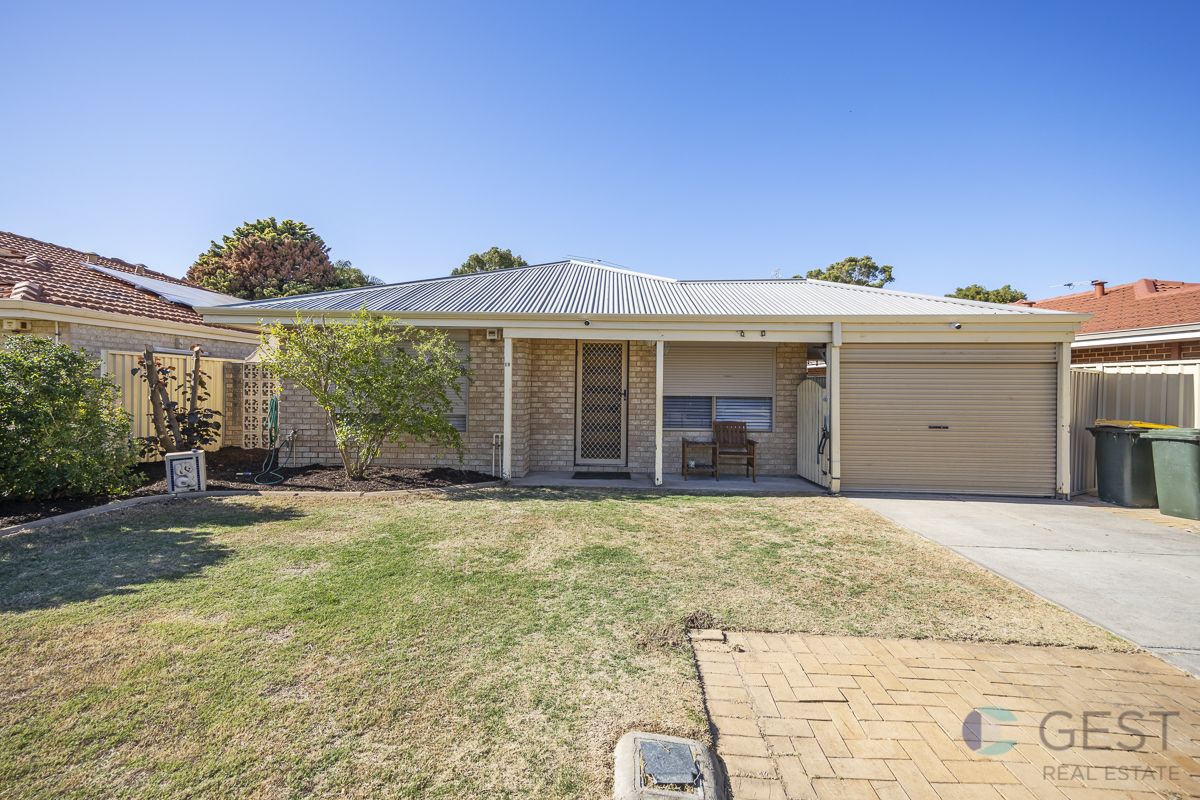 3 bedrooms House in 19 MAMMOTH COURT BALLAJURA WA, 6066