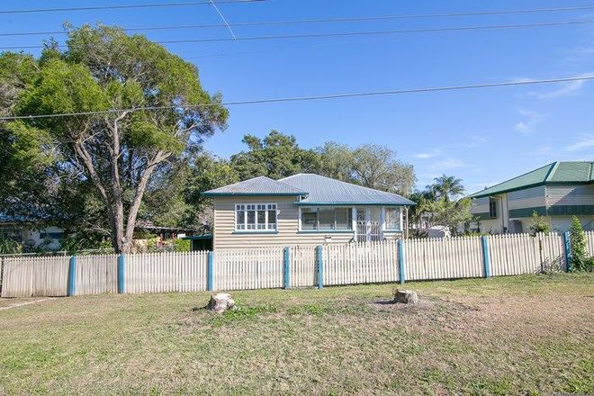 Picture of 21 Russell Street, SILKSTONE QLD 4304