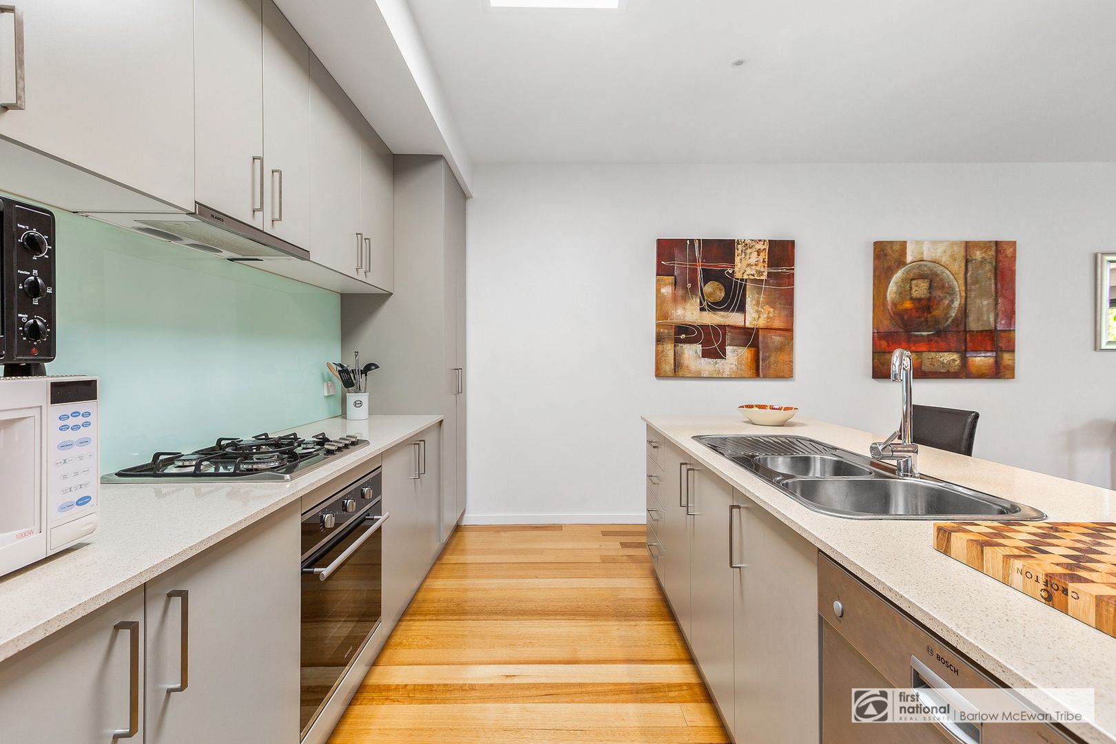 2 27 29 Millers Road Altona Vic 3018 Townhouse For Rent 560