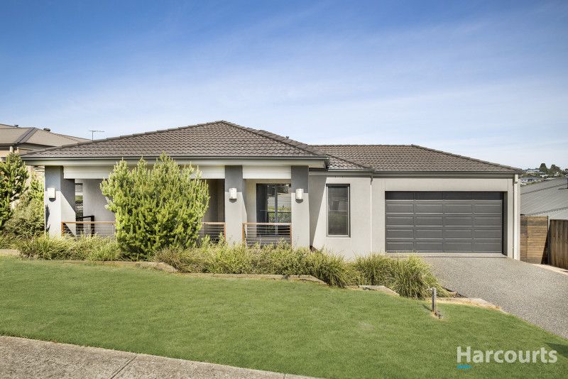 4 bedrooms House in 76 Jackson Drive DROUIN VIC, 3818