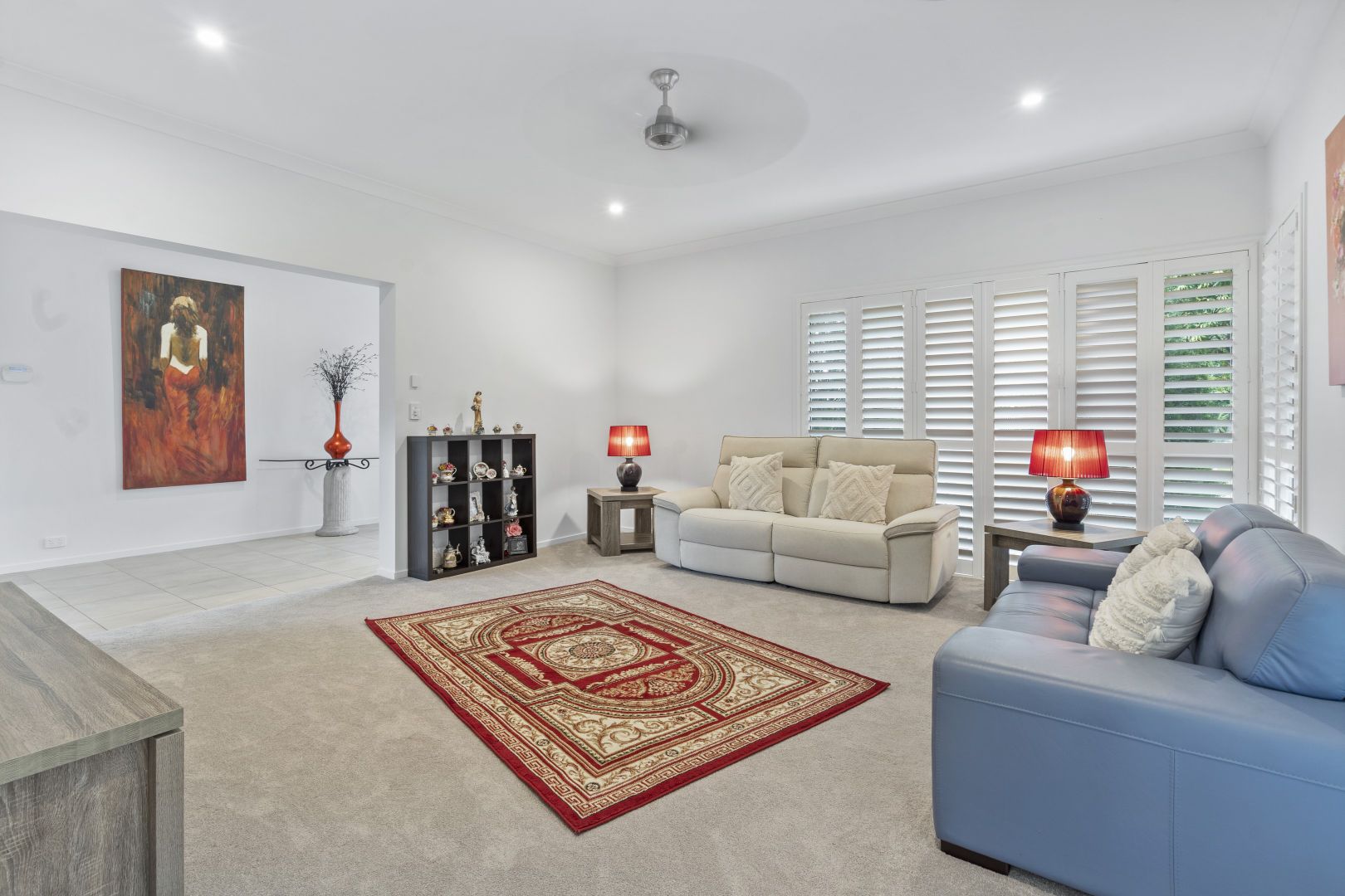 73 Torrens Crescent, Wakerley QLD 4154, Image 2