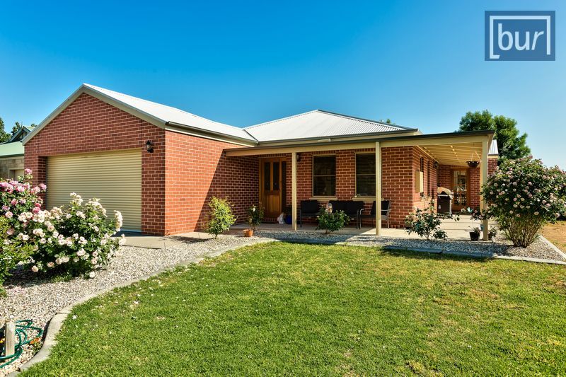 2 Emily Court, Howlong NSW 2643, Image 0