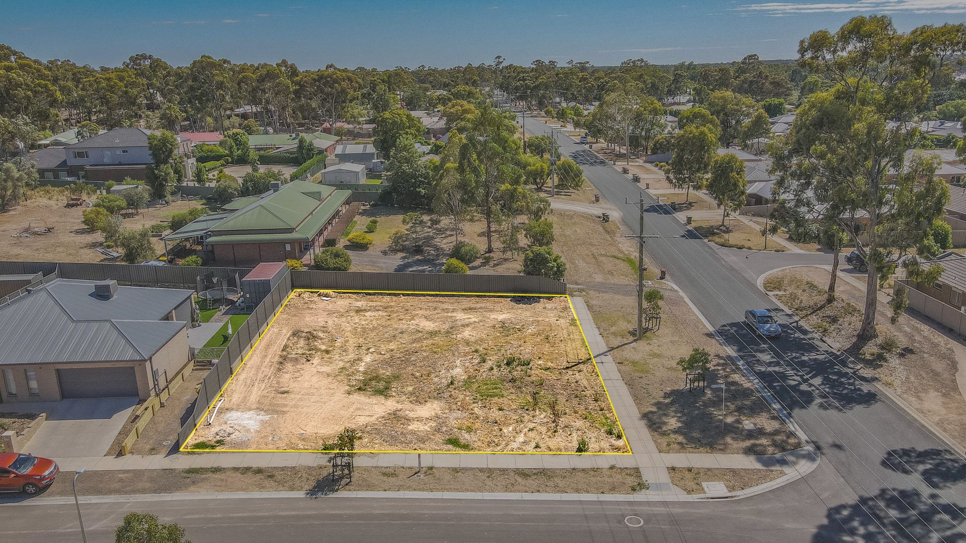 1 Captain Court, White Hills VIC 3550, Image 2