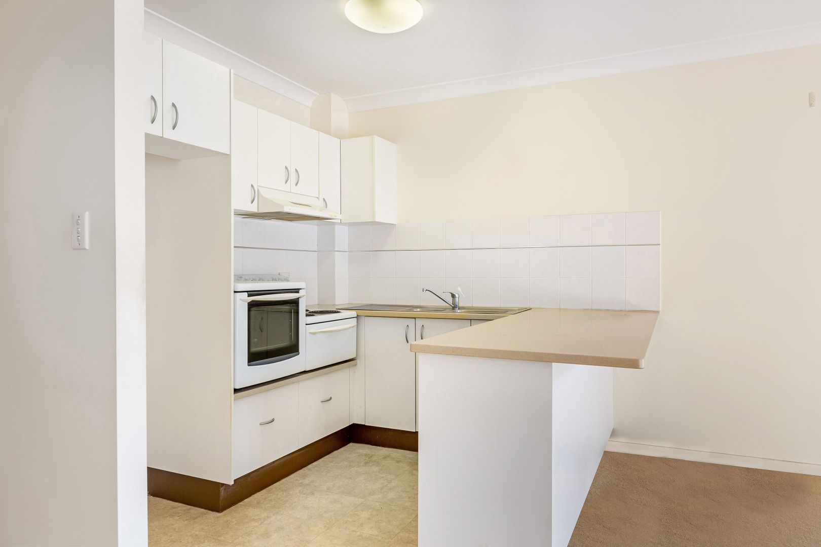 8A/36 Empire Bay Drive, Daleys Point NSW 2257, Image 2