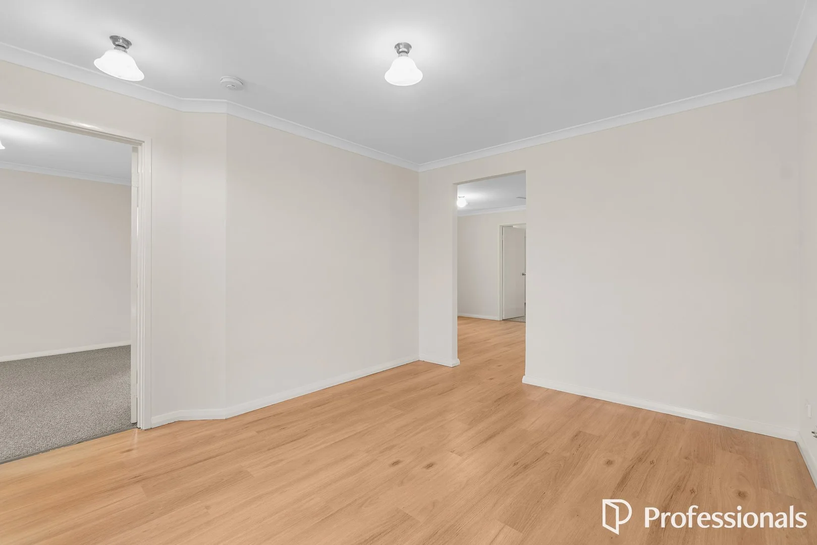 Additional image 31 of 142 Seville Drive, Seville Grove WA 6112