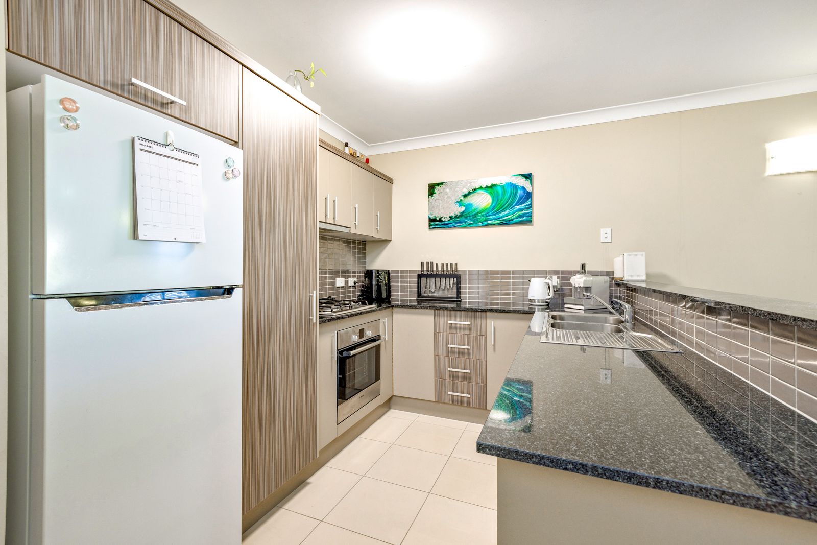 1227/37-41 Mann Street, Westcourt QLD 4870, Image 2