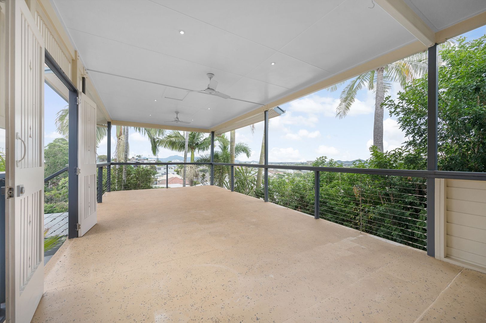 8 Hill Crescent, West Gladstone QLD 4680, Image 1