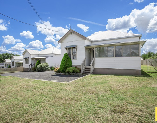 9 Madgwick Drive, Armidale NSW 2350