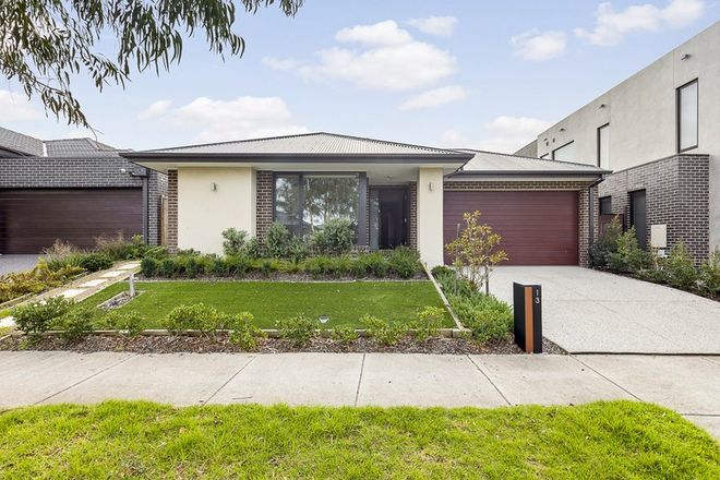 Picture of 13 Stead Circuit, BURNSIDE VIC 3023