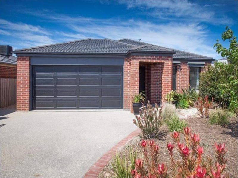 3 bedrooms House in 26 Mount Vista Close NEW GISBORNE VIC, 3438