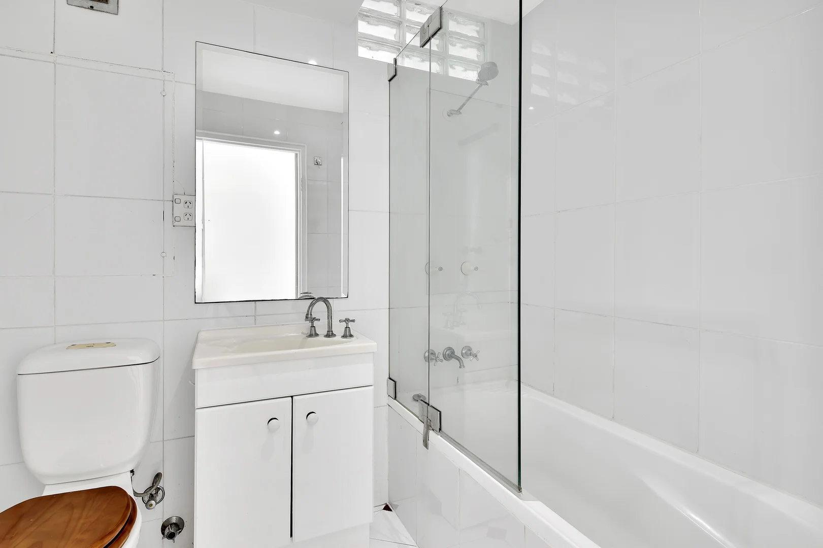 Additional image 9 of 32/14-28 Blues Point Road, McMahons Point NSW 2060