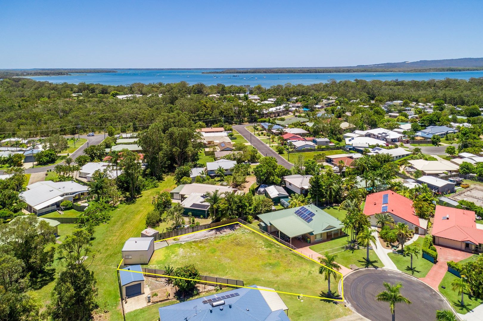 5 Waiwera Court, Tin Can Bay QLD 4580, Image 2