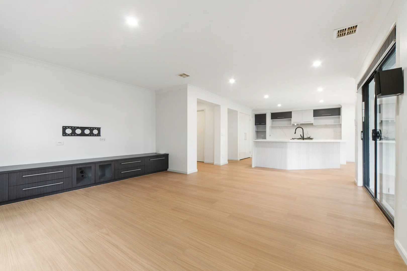 Additional image 8 of 9 Flinders Chase, Sandhurst VIC 3977