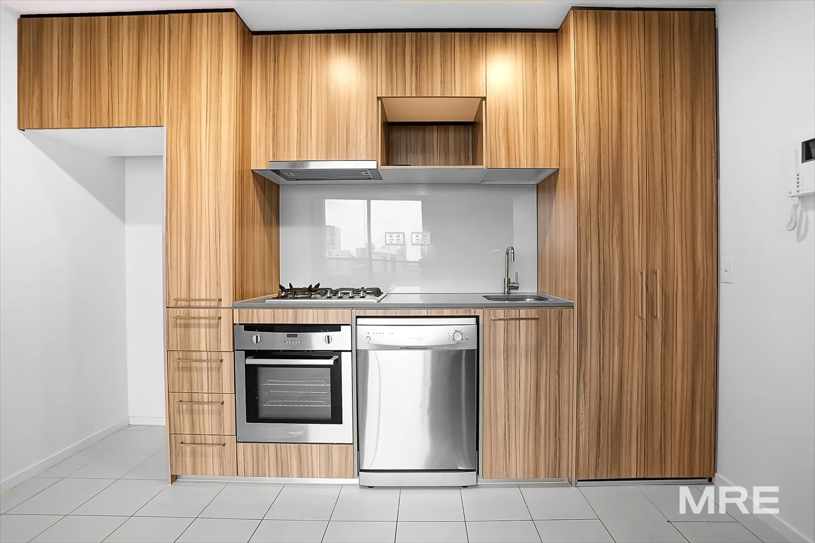 Additional image 5 of 719/17 Singers Lane, Melbourne VIC 3000