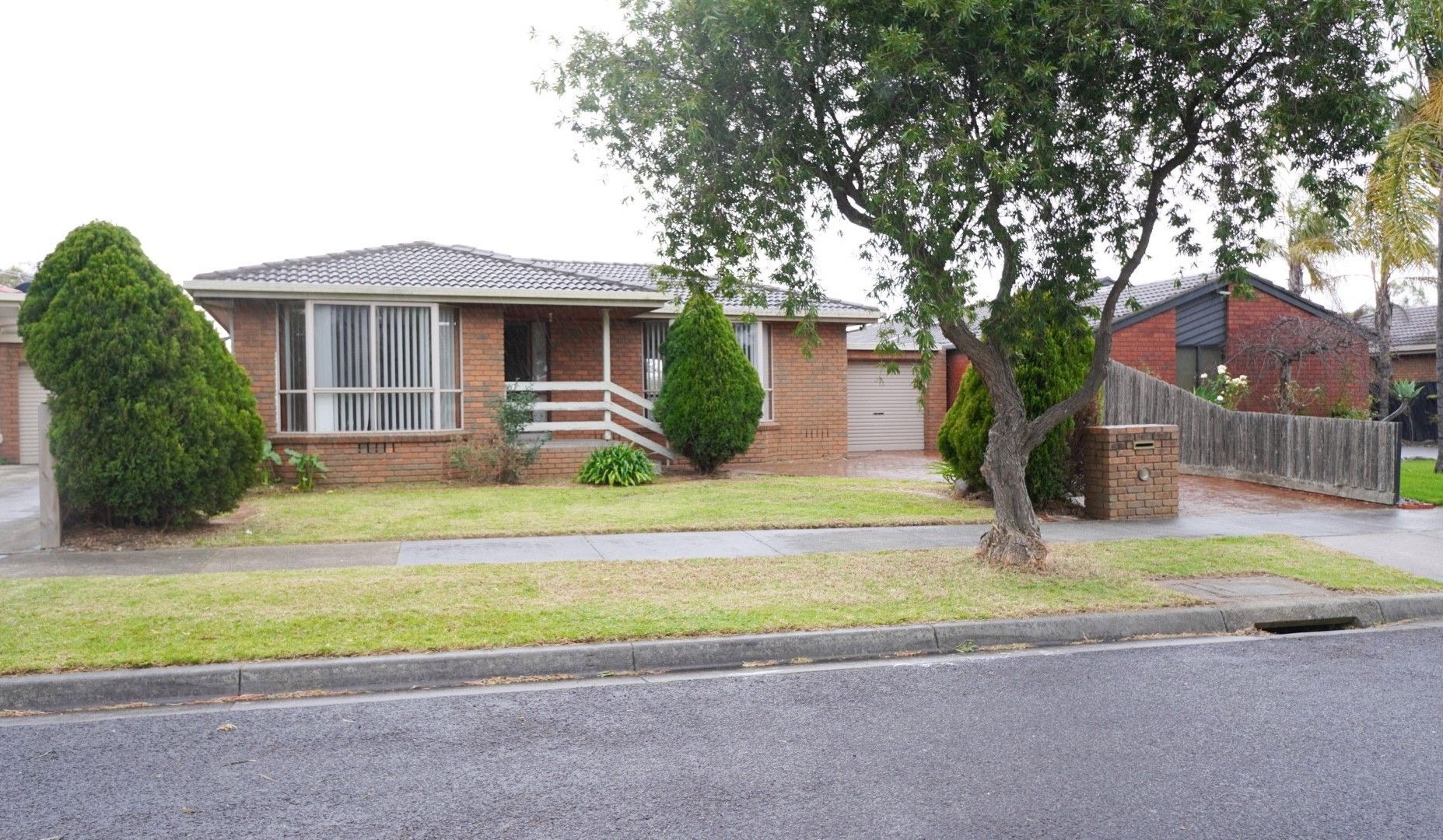 15 John Hunter Court, Mill Park VIC 3082 House For Rent Domain