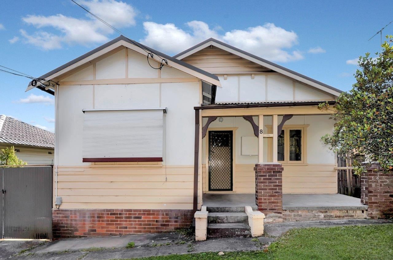 3 bedrooms House in 8 Peter Street BLACKTOWN NSW, 2148