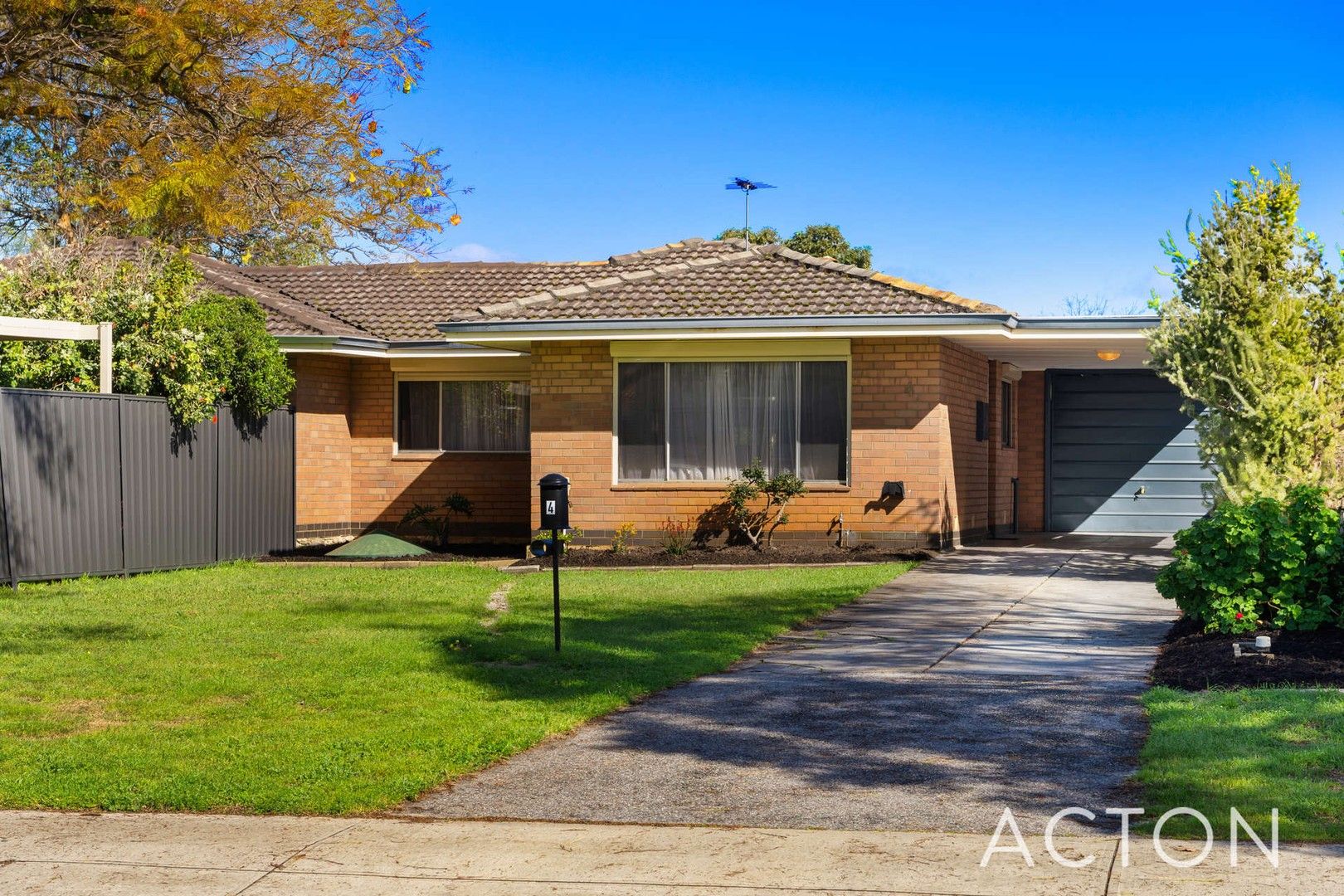 4 Electra Street, Bateman WA 6150, Image 0