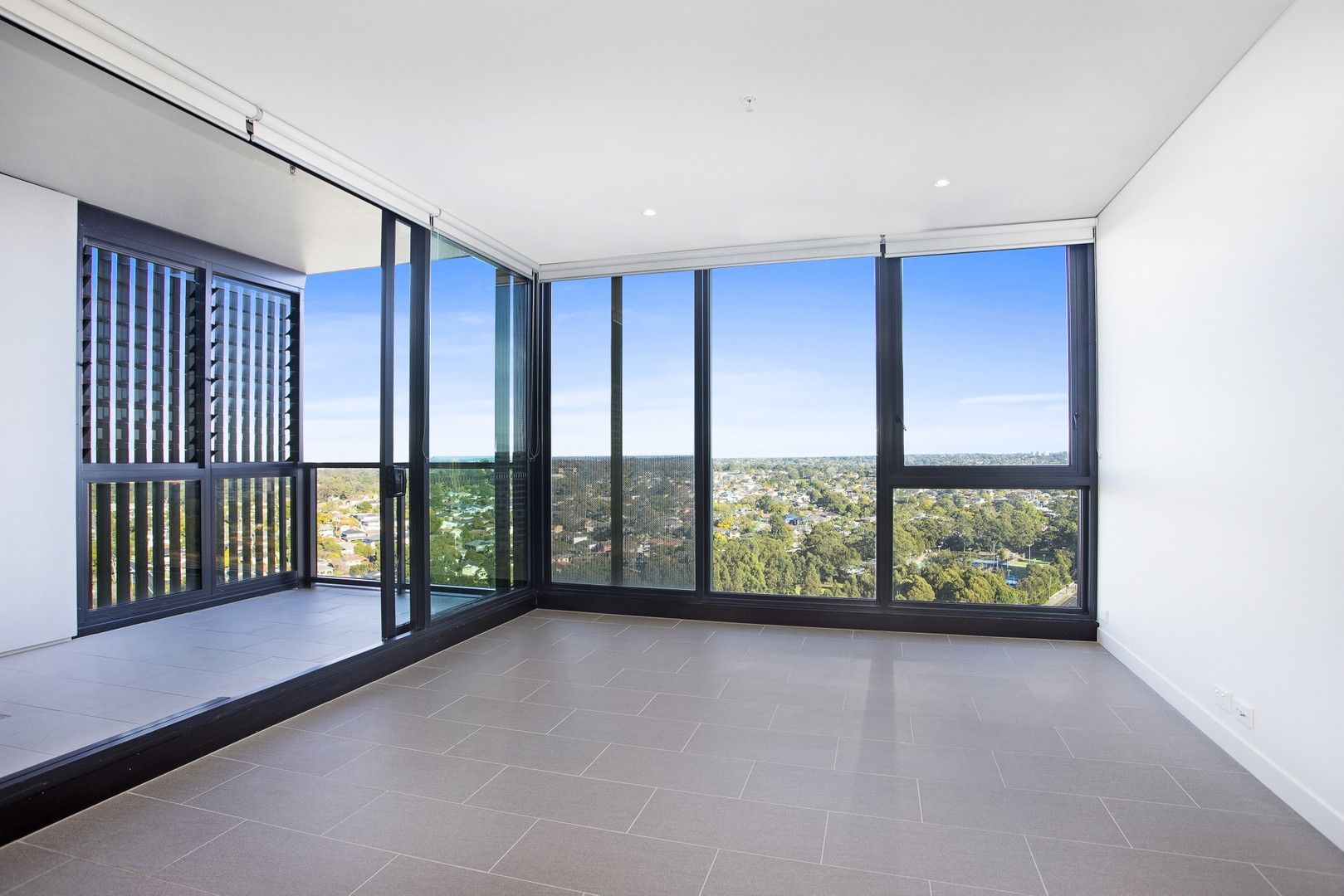 1 bedrooms Apartment / Unit / Flat in 1909/3 Network Place NORTH RYDE NSW, 2113