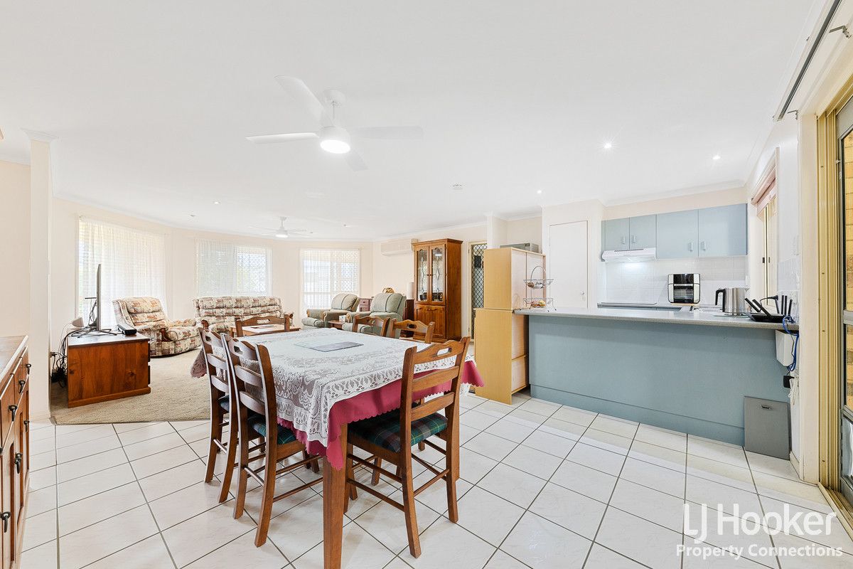 27 Gradi Street, Kallangur QLD 4503, Image 2