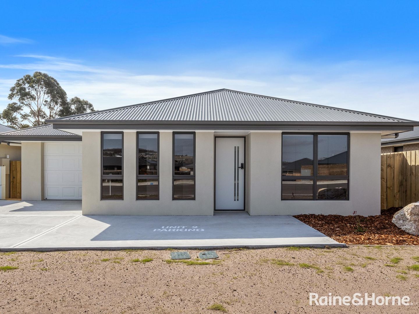 2/39 Hallett Drive, Rokeby TAS 7019, Image 2