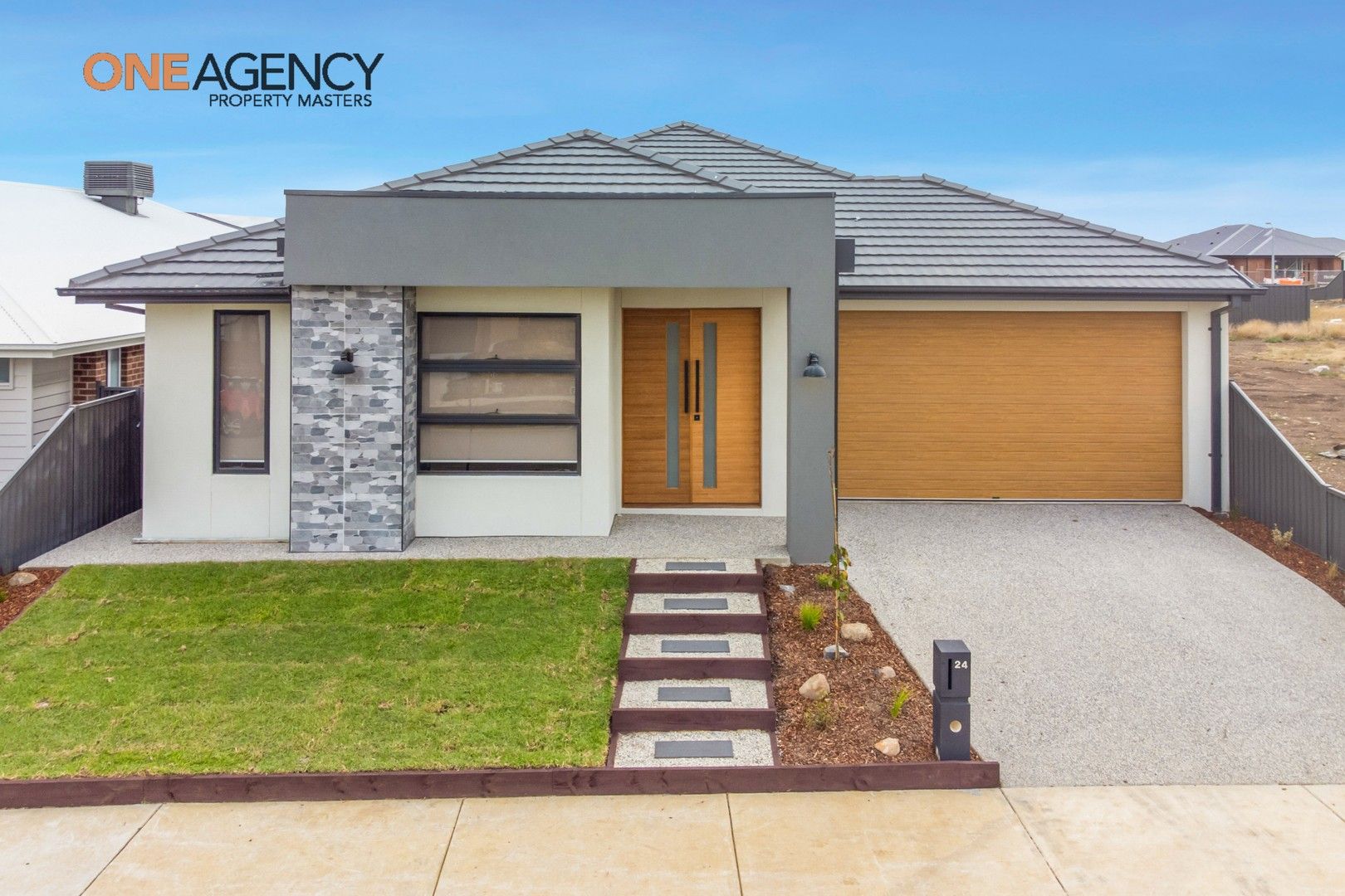 4 bedrooms House in 24 Todd Street LUCAS VIC, 3350