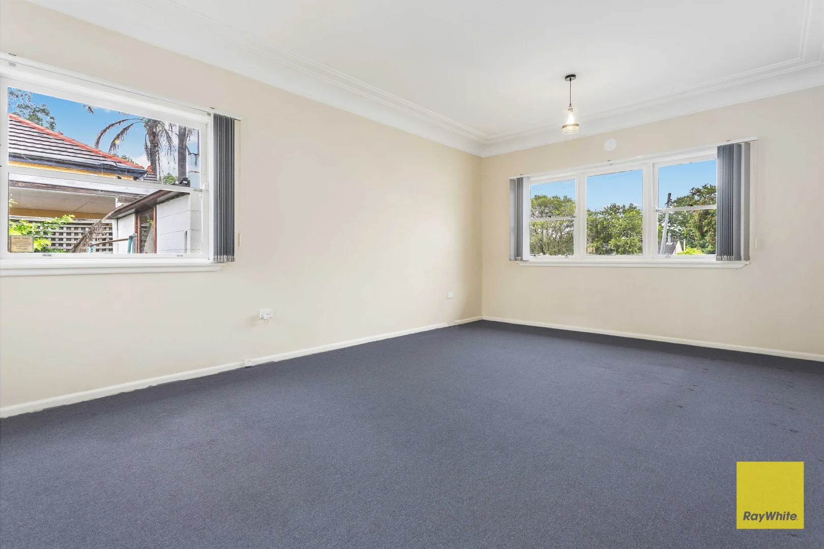 Additional image 3 of 2/75 Ballandella Road, Toongabbie NSW 2146