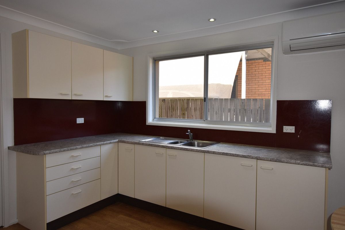 3 bedrooms Apartment / Unit / Flat in 10A Arnott Street LAURIETON NSW, 2443