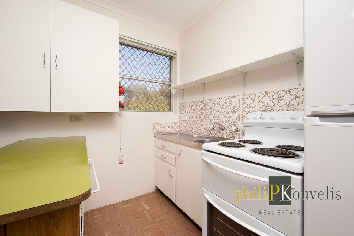 11/11/137 Blamey Crescent, Campbell ACT 2612, Image 2