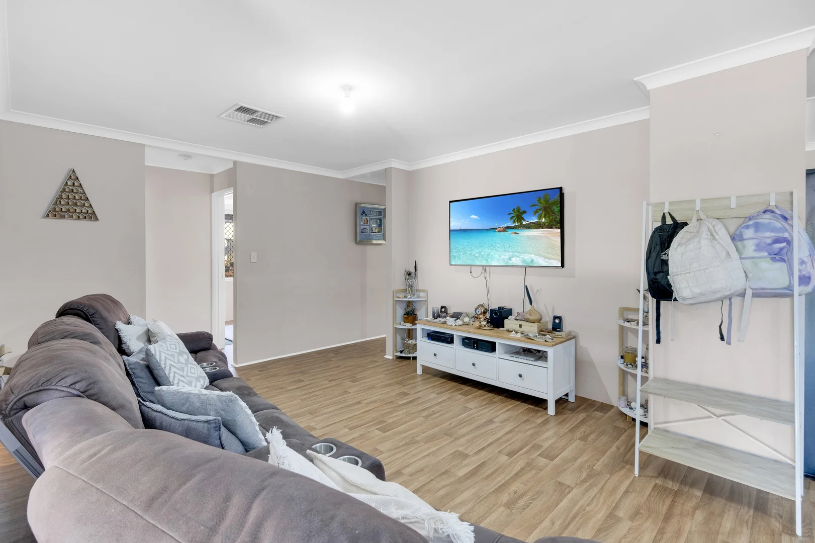 Additional image 10 of 121 Dalyellup Boulevard, Dalyellup WA 6230