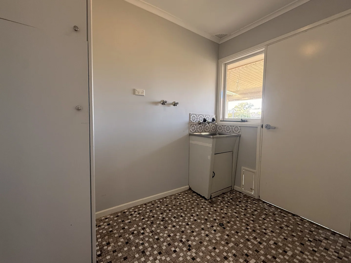 Additional image 12 of 8 Mcdonnell Street, Forbes NSW 2871