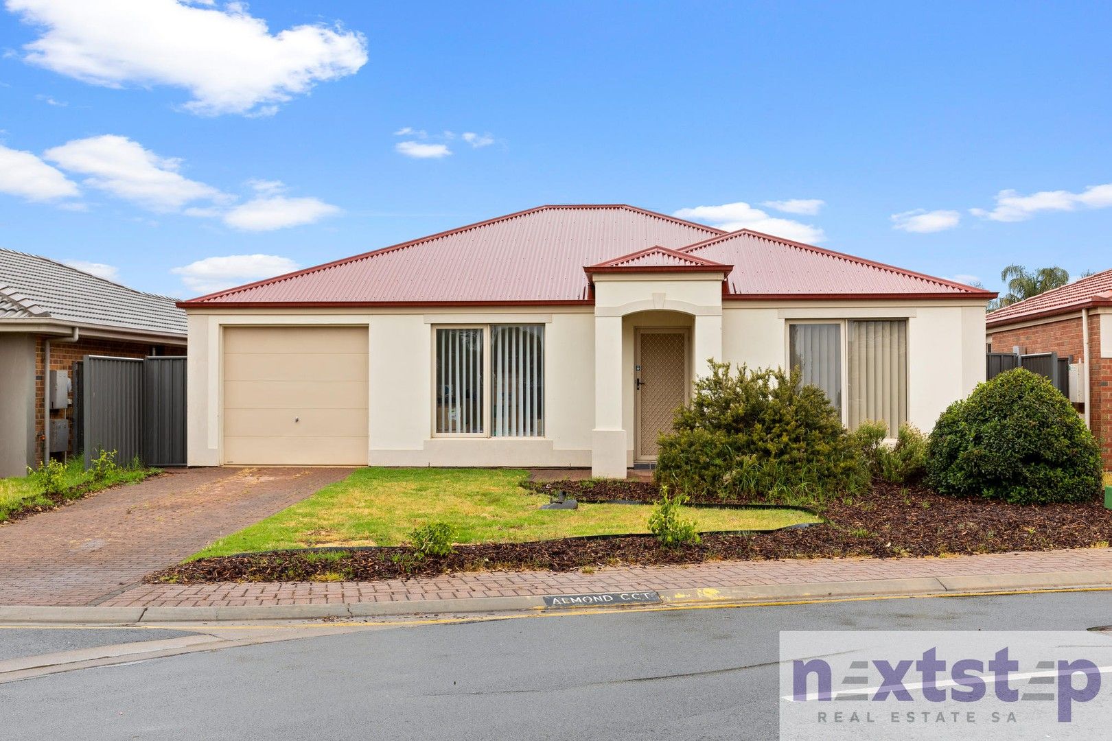 27 Almond Circuit, Munno Para West SA 5115, Image 0