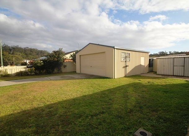 32 Lakehaven Drive, Sussex Inlet NSW 2540