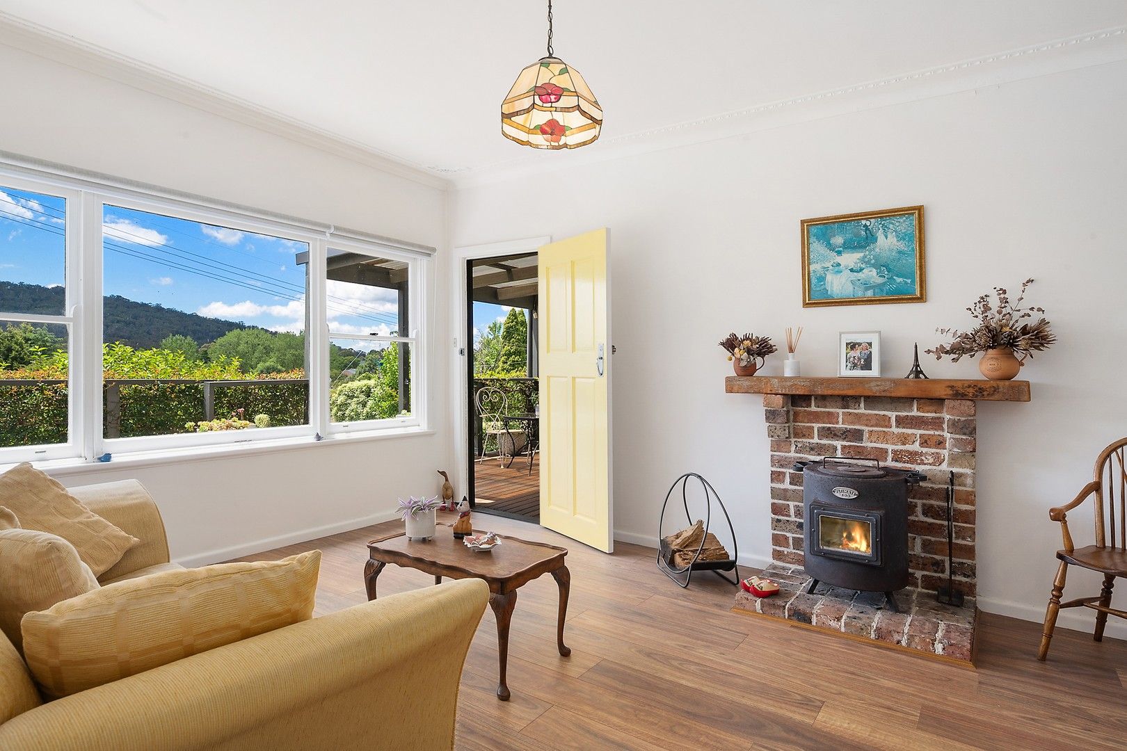 72 Railway Parade, Mittagong NSW 2575 Domain