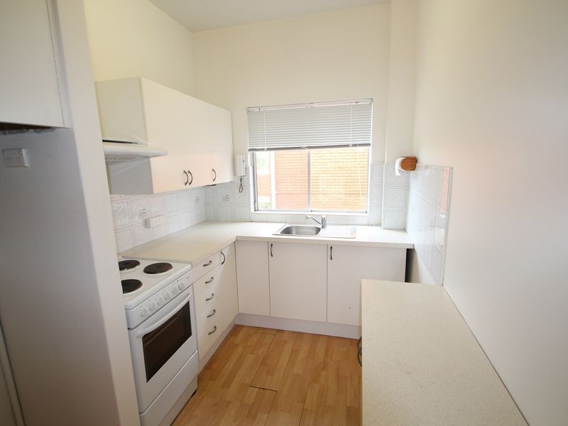 2 bedrooms Apartment / Unit / Flat in 15/30 President Avenue KOGARAH NSW, 2217