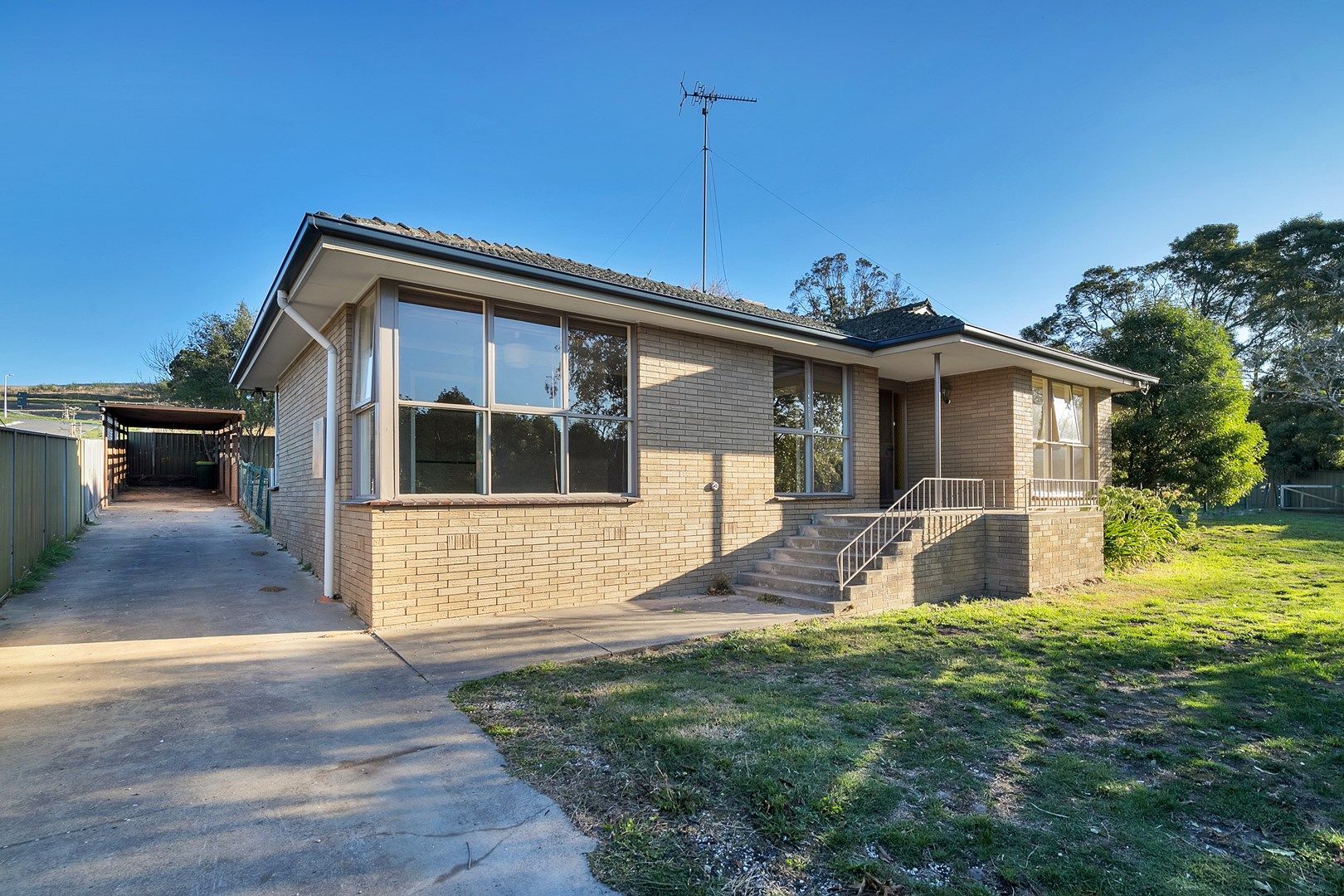 222 Daylesford Road, Brown Hill VIC 3350, Image 0