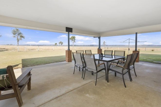 Picture of 10 Jimba Road, LOCKYER WATERS QLD 4311