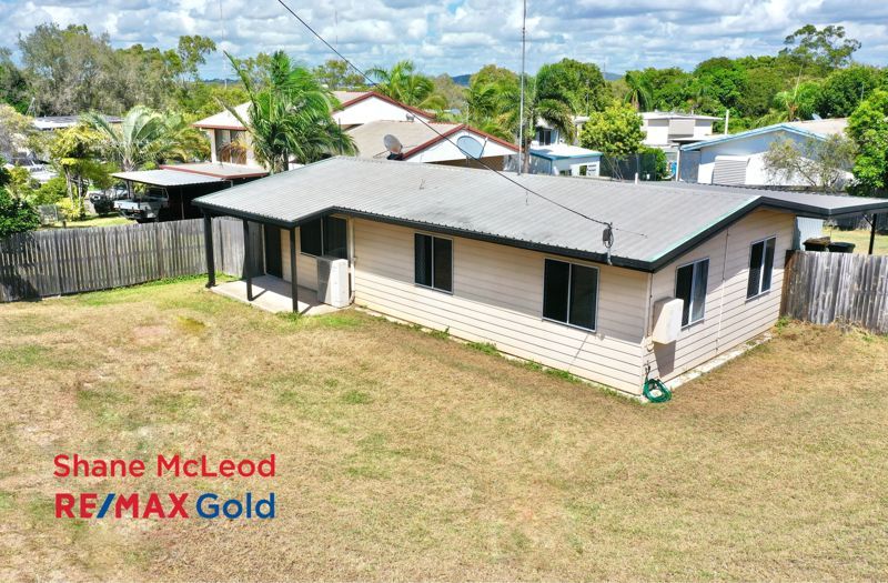 18 Cook Street, West Gladstone QLD 4680