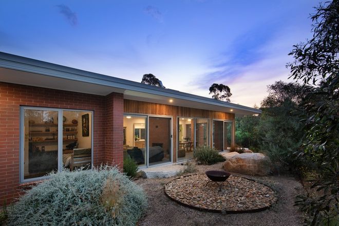 Picture of 25 Hoopers Road, CHEWTON VIC 3451