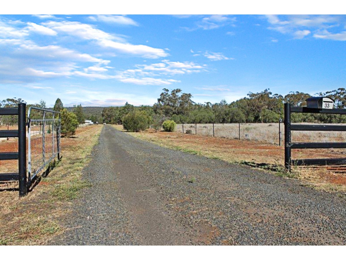 33 Robert Gordon Road, Gunnedah NSW 2380, Image 1