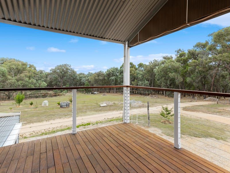 439 Dinnings Lane, Greta South VIC 3675, Image 1