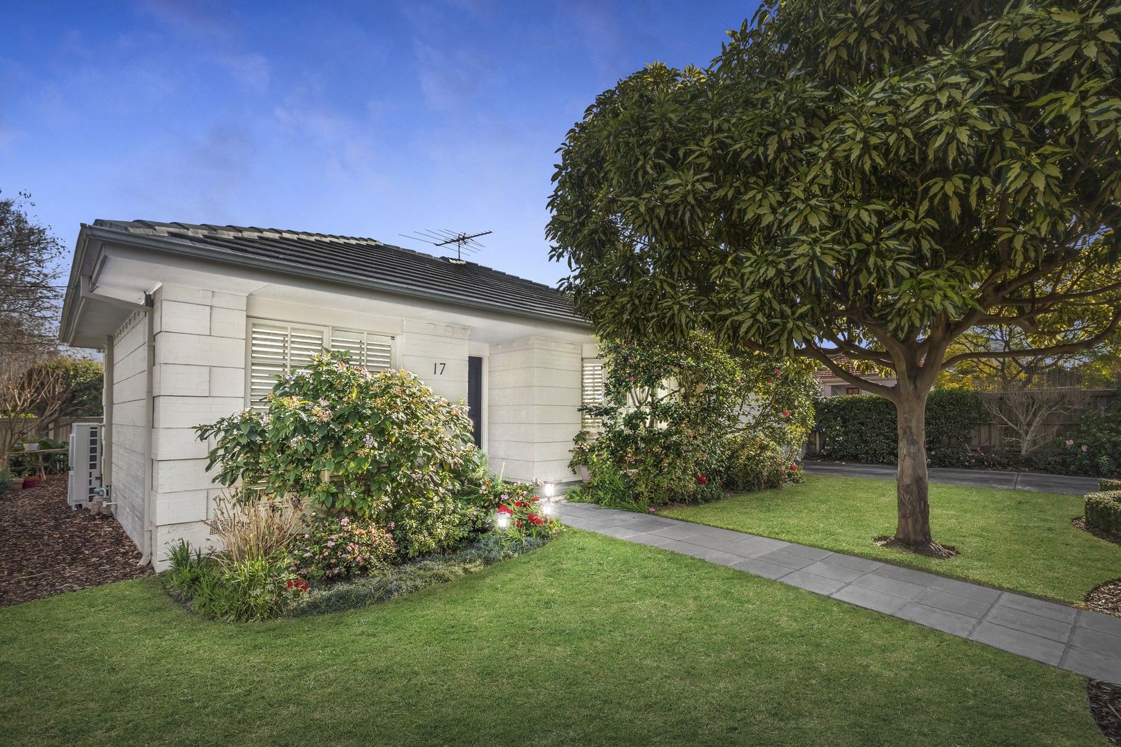 17 Walstab Street, Brighton East VIC 3187, Image 0