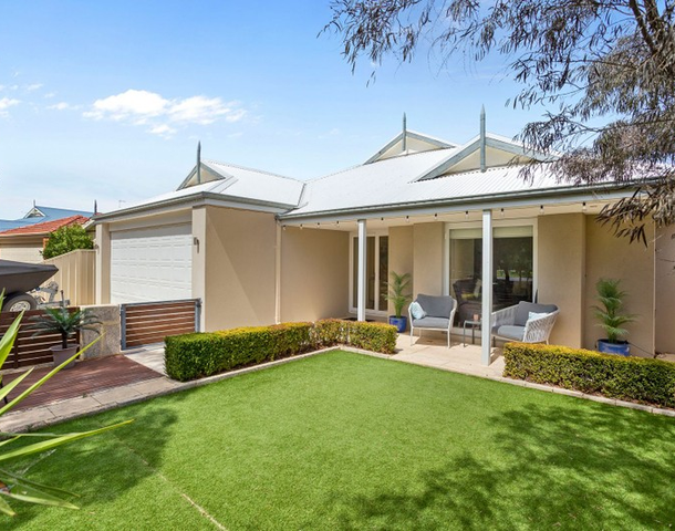 48 Litchfield Crescent, Carramar WA 6031