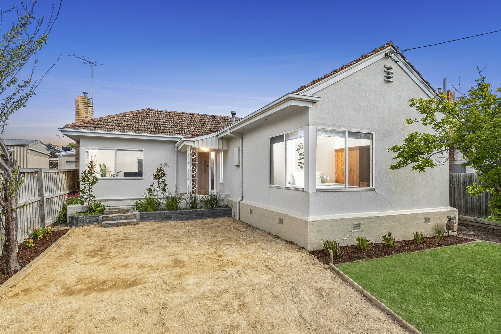 2 bedrooms Townhouse in 19b South Street BELMONT VIC, 3216
