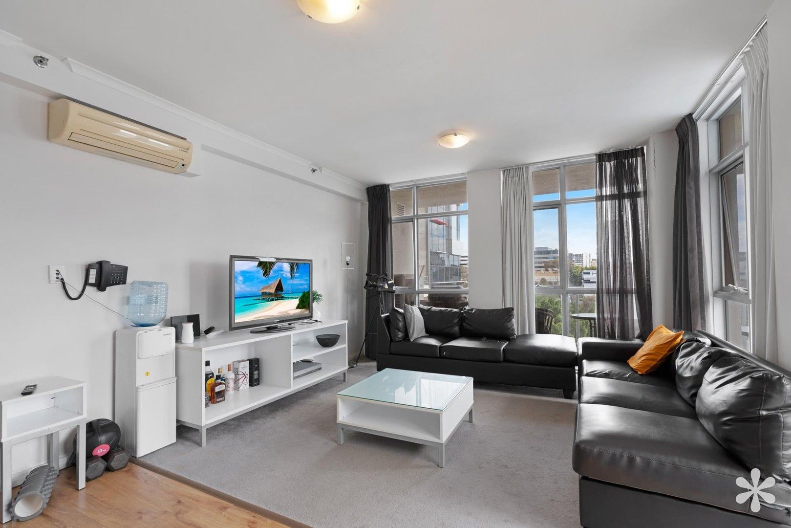 2 bedrooms Apartment / Unit / Flat in 9/996 Hay Street PERTH WA, 6000