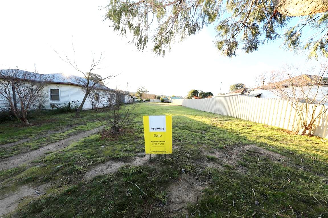 Lot 3 Tumut Street, Tumut NSW 2720, Image 2