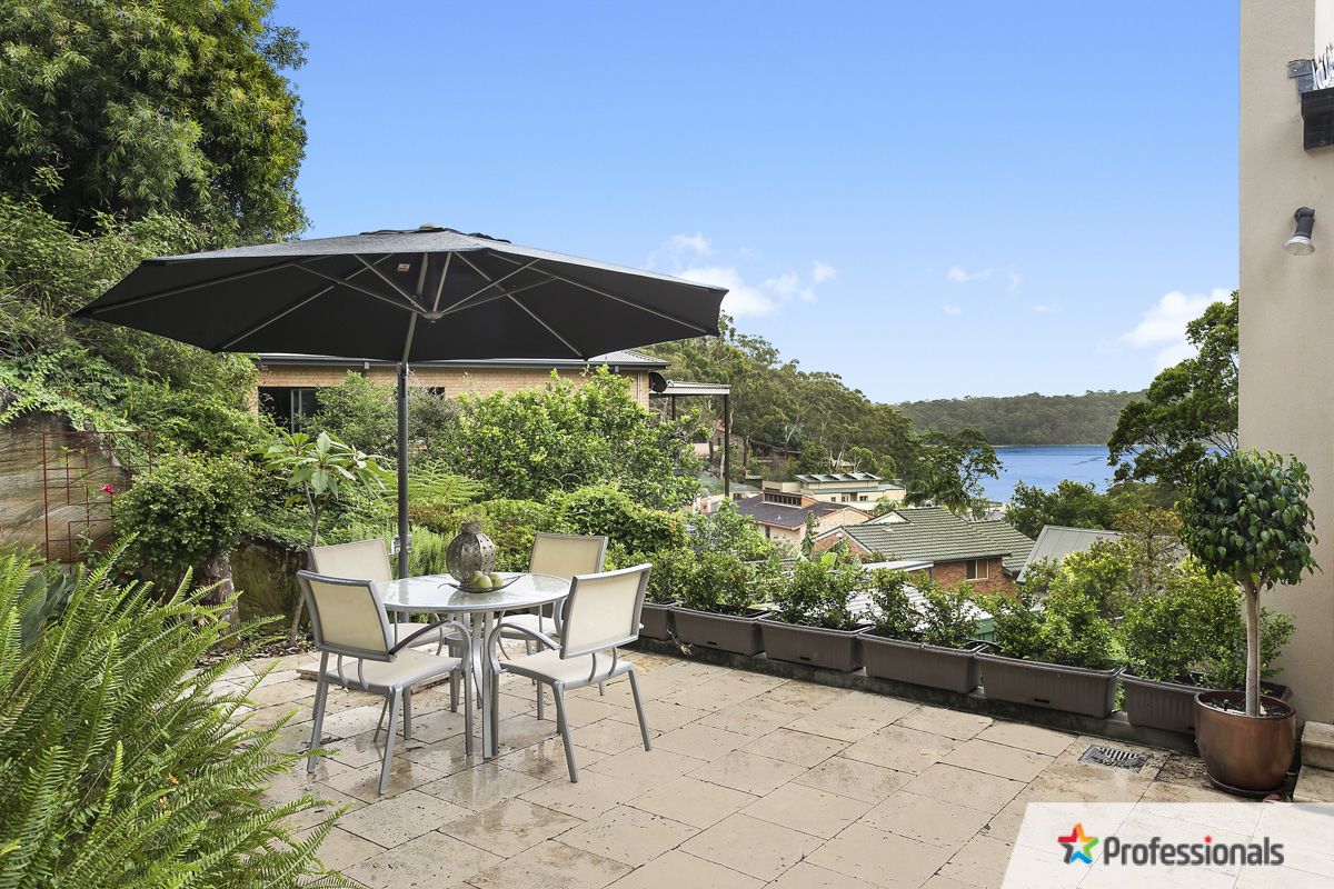 81A Bignell Street, Illawong NSW 2234, Image 1