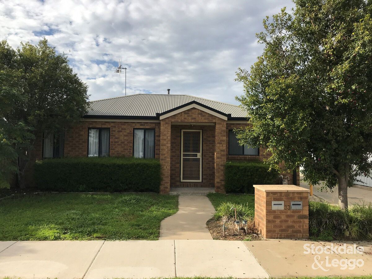 1/33 McDonald Street, Shepparton VIC 3630 Townhouse For Rent Domain