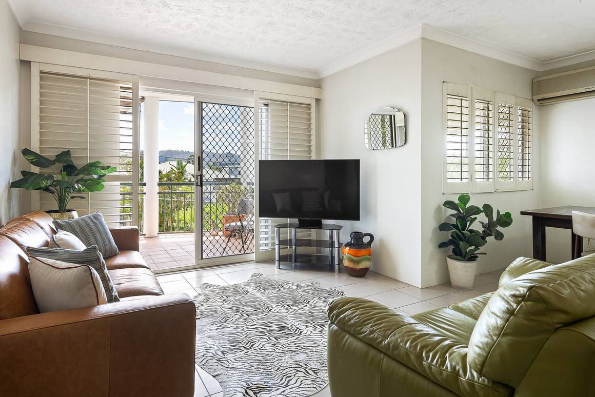 10/120 Indooroopilly Road Taringa 4068 - Image 3